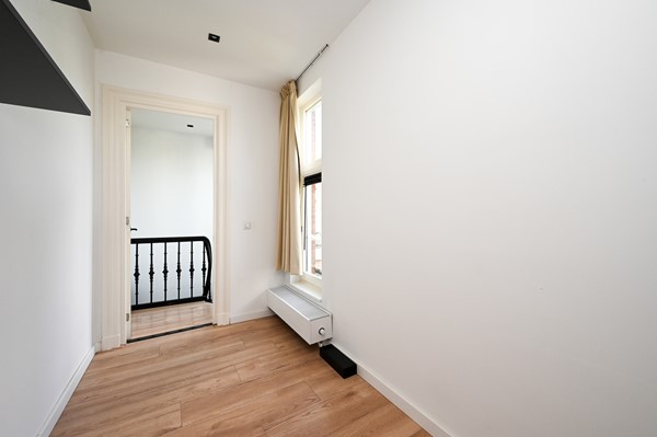 Medium property photo - Hoevestraat, 3033 GA Rotterdam